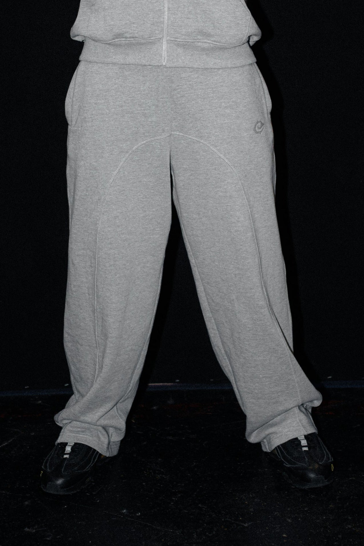 JOGGING GRIS STARTING