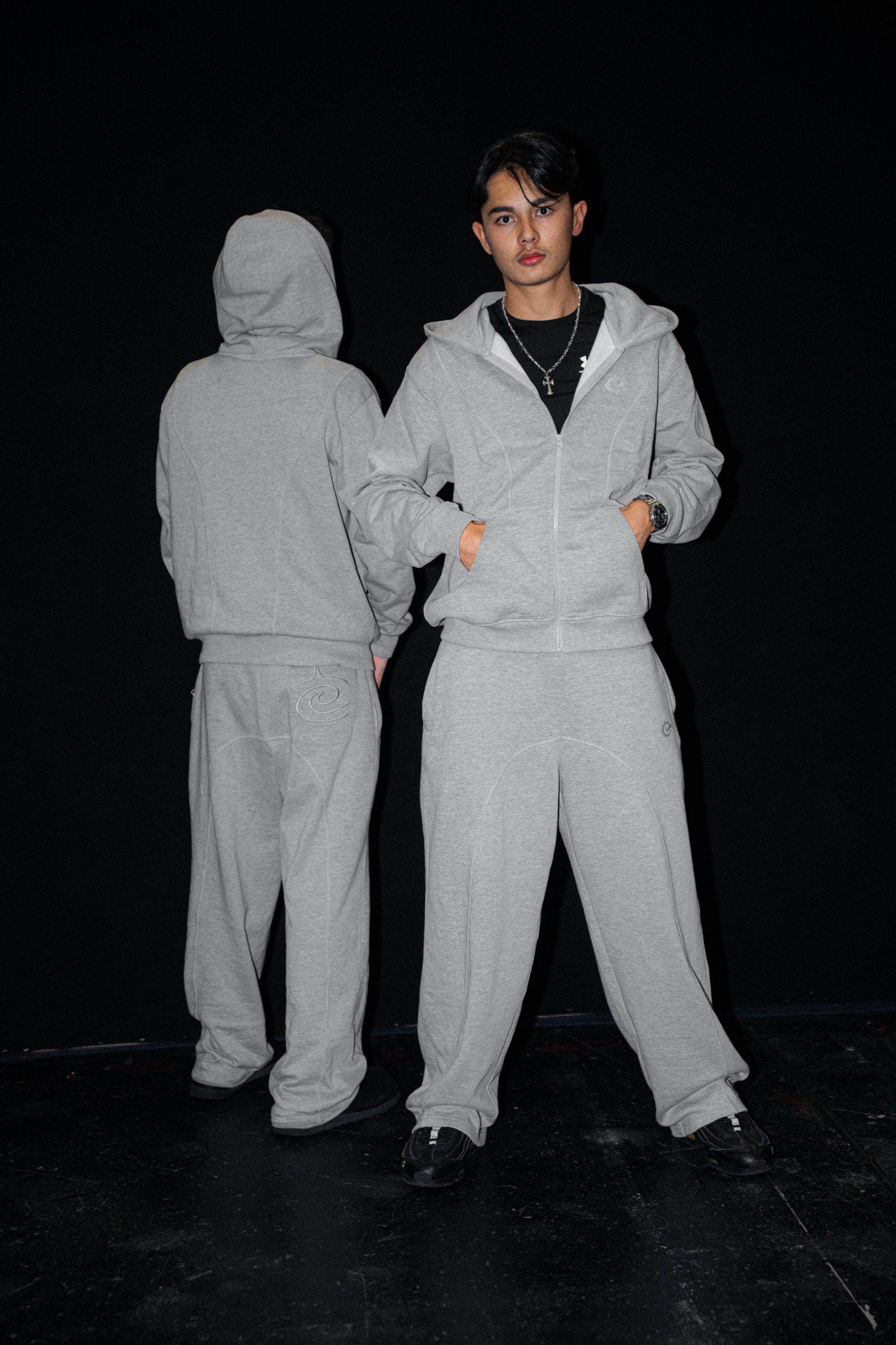 JOGGING GRIS STARTING